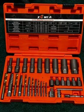 xEWE 31pc Orange Extractor & Drill Bit Kit